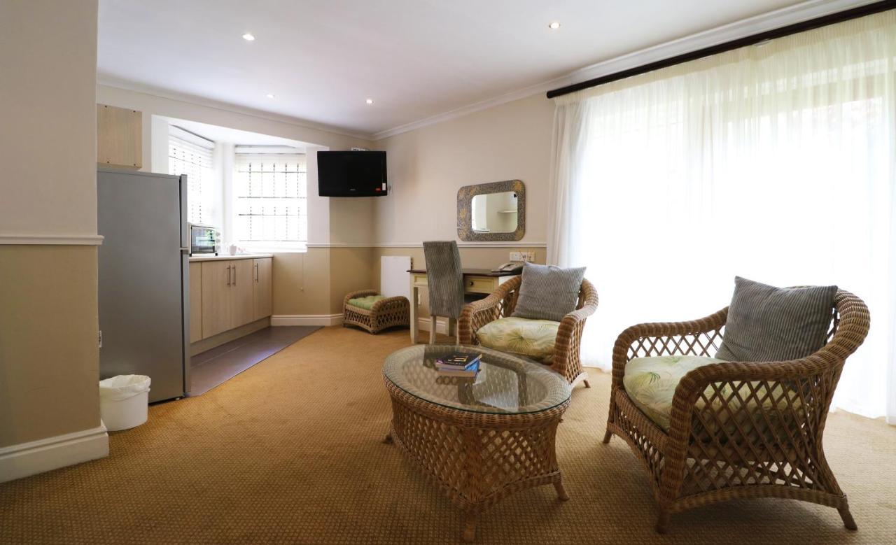 Fifth Avenue Beach House Port Elizabeth Exterior foto